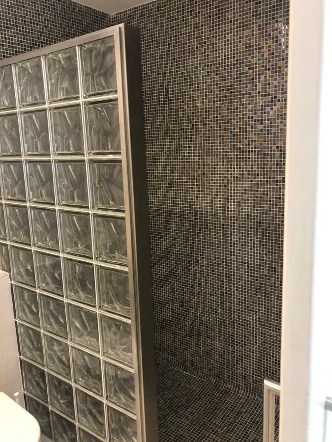 Apartamento Bruselas 萨洛 外观 照片